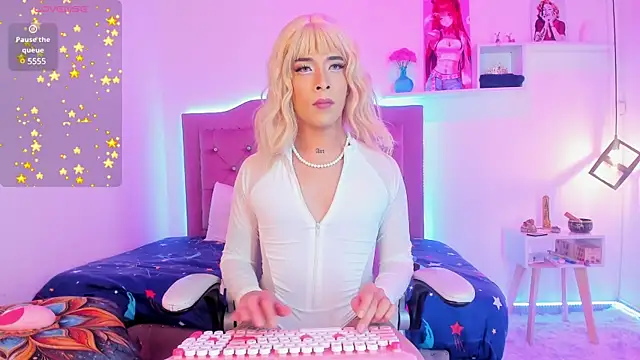 Nyx  Blackwood online show from 02/24/25, 02:40