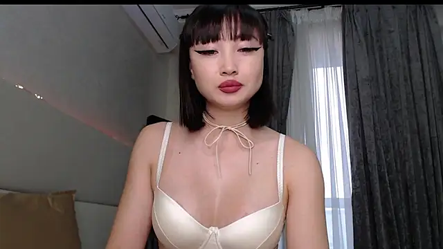 MiaRie online show from 03/21/26, 03:44