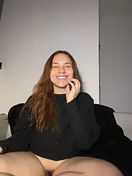 AgnesCampp online show from 10/31/25, 10:11