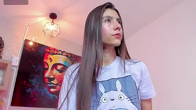 Snapshot of namastecute chatting on 12/13/24, 08:26 namastecute online show from 12/13/24, 08:26