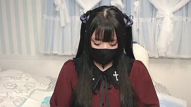 Snapshot of yua0727 chatting on 05/20/26, 01:50 yua0727 online show from 05/20/26, 01:50