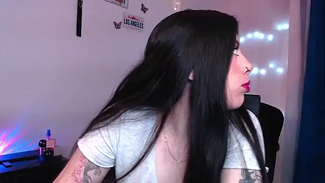 iam emy online show from 09/16/25, 06:42