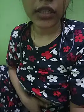 Snapshot of Sania-Love chatting on 07/29/26, 05:11 Sania-Love online show from 07/29/26, 05:11