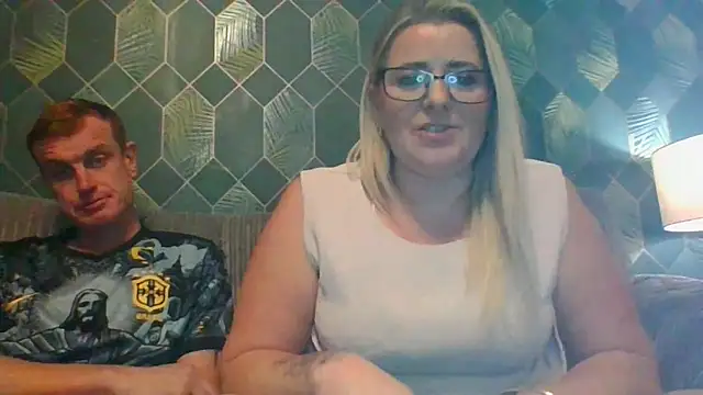 SweetXCandyX online show from 11/21/25, 08:29