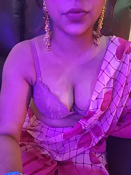 Snapshot of callmeshreya chatting on 07/15/26, 09:14 callmeshreya online show from 07/15/26, 09:14