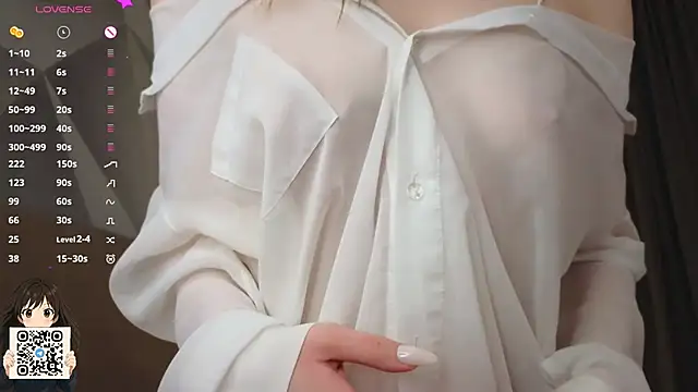 LoraDevon online show from 01/11/26, 04:23