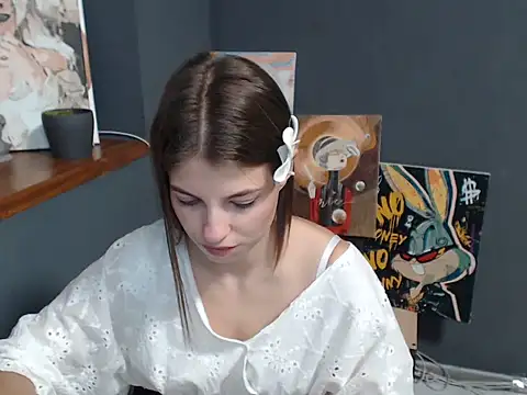Snapshot of felicity_gold chatting on 06/19/26, 06:40 felicity gold online show from 06/19/26, 06:40
