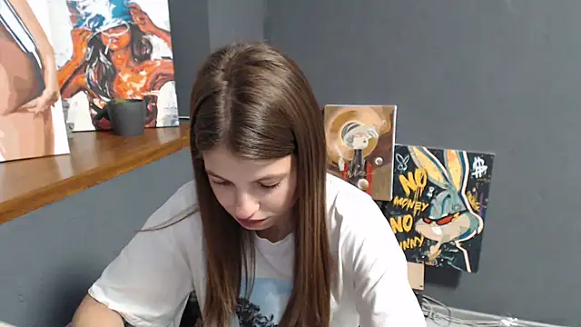 Snapshot of felicity_gold chatting on 07/17/26, 06:42 felicity gold online show from 07/17/26, 06:42