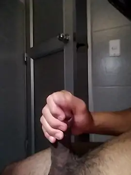 Snapshot of Juan8521 chatting on 09/11/25, 05:07 Juan8521 online show from 09/11/25, 05:07