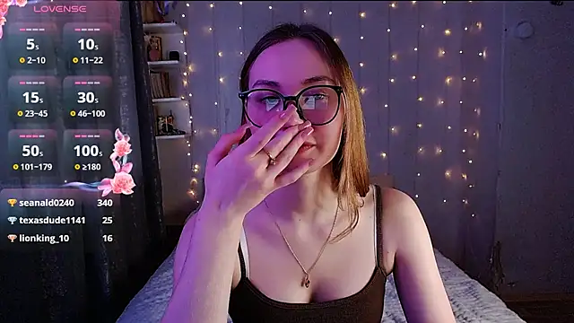 Miya Mark online show from 03/11/25, 02:40