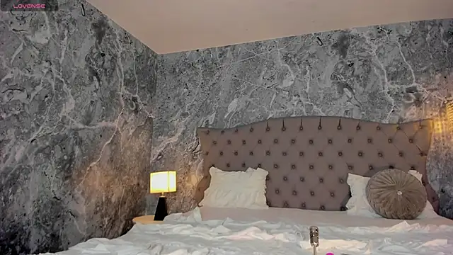 Belliinda 21 online show from 11/06/25, 07:04