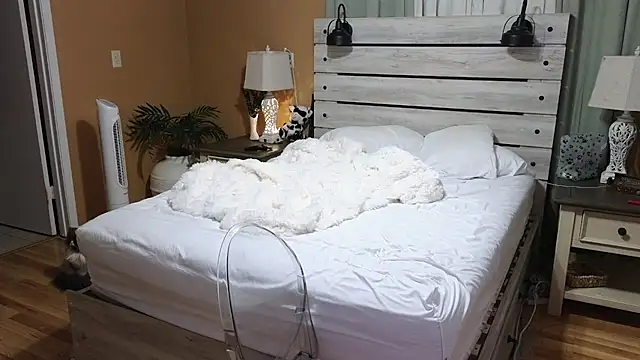 TexasTattooedHouseWife online show from 12/23/25, 03:04