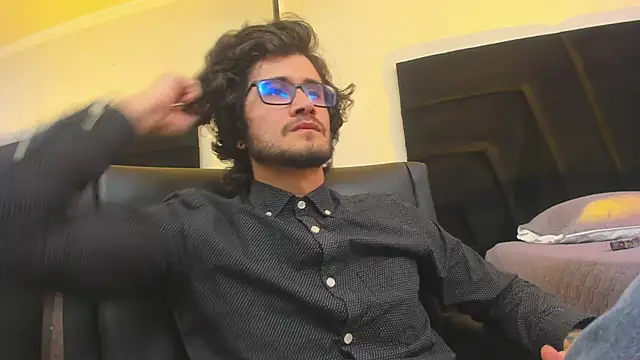 Loggan donnelly online show from 01/14/25, 08:48