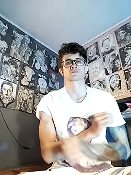 Loggan donnelly online show from 12/17/25, 10:49