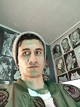 Loggan donnelly online show from 12/19/25, 12:39