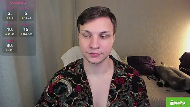 handsome guy01 online show from 07/08/26, 08:35