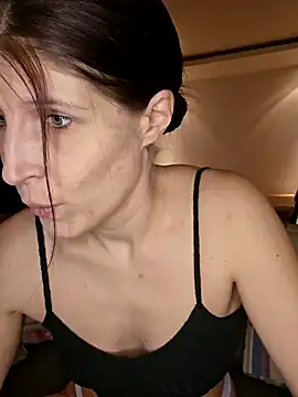 Lenchen  online show from 02/13/25, 08:45