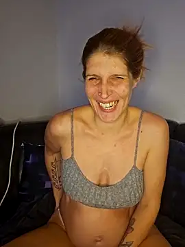 Lenchen  online show from 11/08/25, 08:51