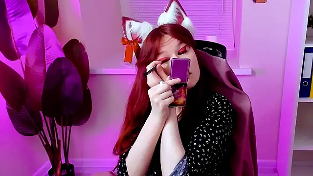 CarolGiggly online show from 11/12/25, 12:55