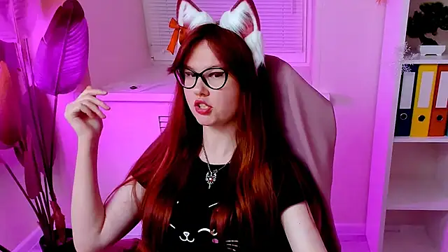 CarolGiggly online show from 12/14/25, 11:37