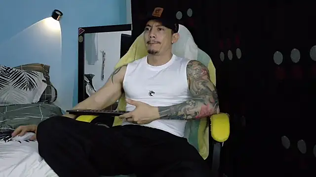 Alex motta online show from 04/13/26, 03:56