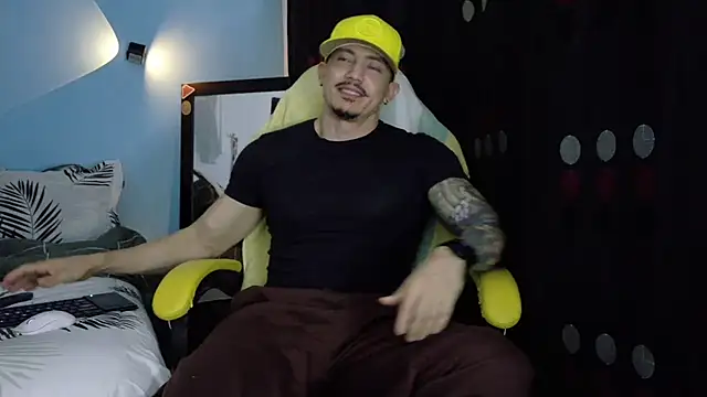 Alex motta online show from 04/27/26, 04:21