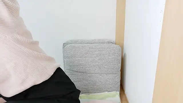 Hana-tan online show from 09/21/25, 10:55