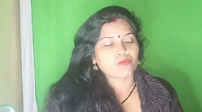 Snapshot of mamoni91 chatting on 01/11/25, 10:08 mamoni91 online show from 01/11/25, 10:08