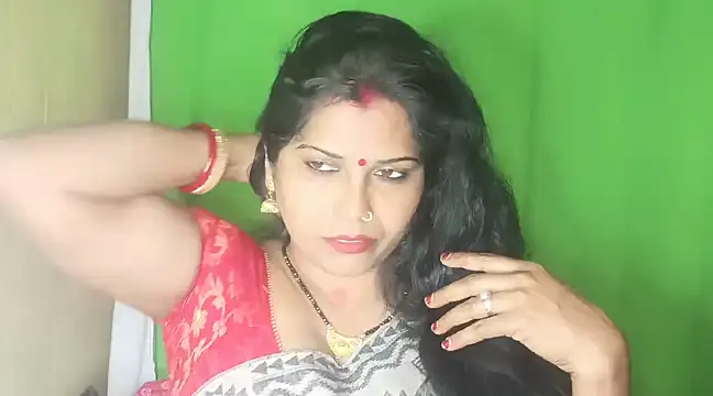 Snapshot of mamoni91 chatting on 01/18/25, 05:48 mamoni91 online show from 01/18/25, 05:48