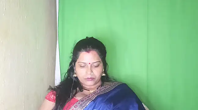 Snapshot of mamoni91 chatting on 01/21/25, 05:09 mamoni91 online show from 01/21/25, 05:09