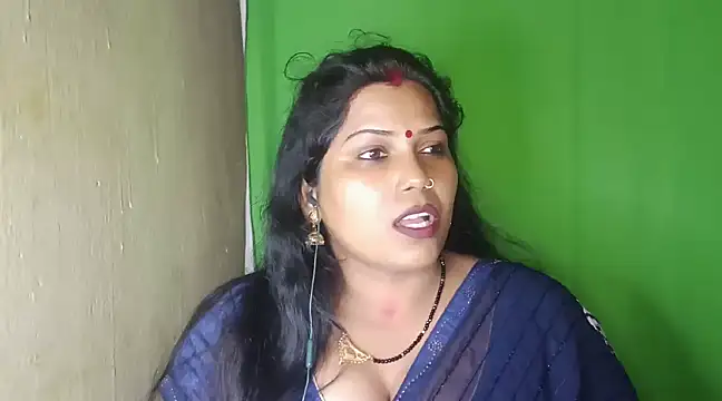 Snapshot of mamoni91 chatting on 01/23/25, 05:21 mamoni91 online show from 01/23/25, 05:21