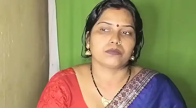 Snapshot of mamoni91 chatting on 02/05/25, 03:13 mamoni91 online show from 02/05/25, 03:13