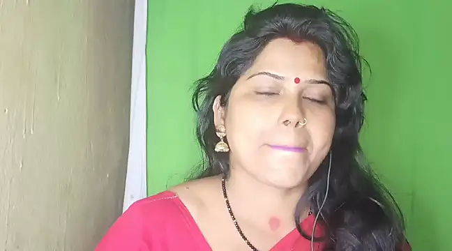 Snapshot of mamoni91 chatting on 02/06/25, 05:40 mamoni91 online show from 02/06/25, 05:40