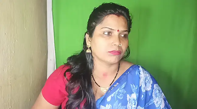 Snapshot of mamoni91 chatting on 02/10/25, 03:03 mamoni91 online show from 02/10/25, 03:03