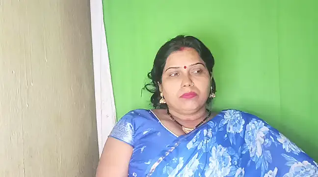 Snapshot of mamoni91 chatting on 02/11/25, 02:57 mamoni91 online show from 02/11/25, 02:57