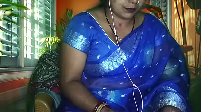 Snapshot of mamoni91 chatting on 03/20/25, 05:15 mamoni91 online show from 03/20/25, 05:15