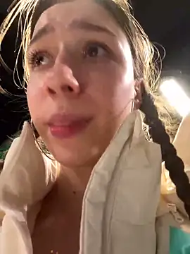 Lia  Love online show from 12/30/24, 03:24