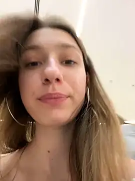 Lia  Love online show from 01/10/25, 12:26