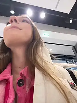 Lia  Love online show from 02/14/25, 02:12