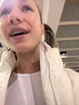 Lia  Love online show from 03/14/25, 12:40