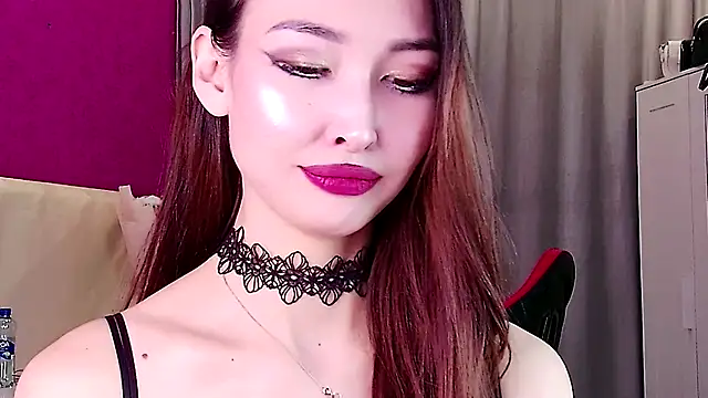 Snapshot of honey_yani chatting on 12/26/24, 03:42 honey yani online show from 12/26/24, 03:42