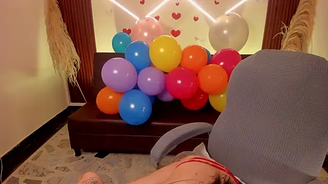 lunaalynch online show from 02/26/26, 07:35