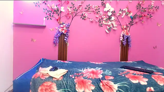 analdeepalejandra18 online show from 12/15/25, 07:40