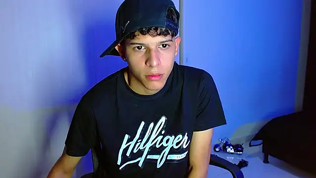 LiamGadiell online show from 03/09/25, 03:54