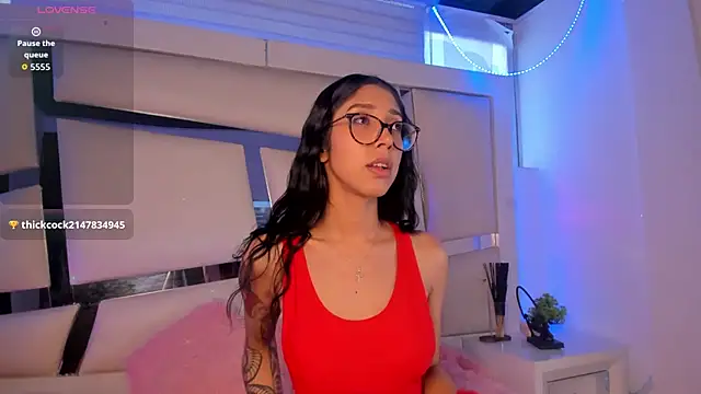 Mis  lola online show from 11/26/25, 08:21