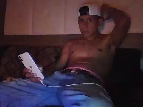 oiram27 online show from 11/17/25, 10:10