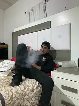 oiram27 online show from 04/12/26, 05:01