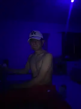 oiram27 online show from 04/13/26, 05:35