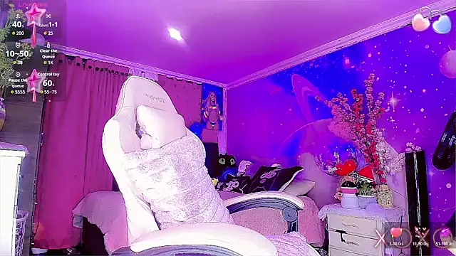 Snapshot of Thalia_girl21 chatting on 06/10/26, 02:56 Thalia girl21 online show from 06/10/26, 02:56