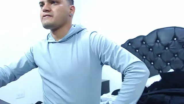 Group Lustt online show from 02/13/25, 03:39